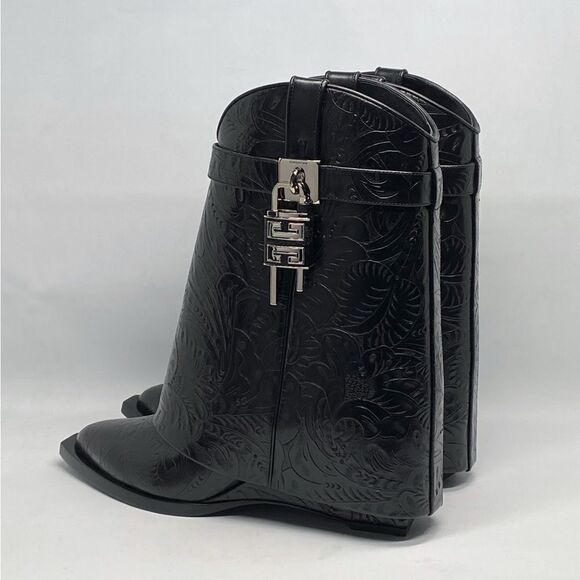Givenchy Shark Lock Cowboy Ankle Boots In Western Leather size 39 - Picture 7 of 16